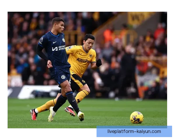 2025年英超：狼队展现强劲势头，状态回暖朝着冠军目标奋勇向前