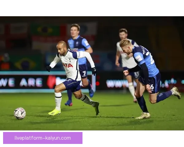 富勒姆在英超联赛中的表现持续提升，球员状态备受关注