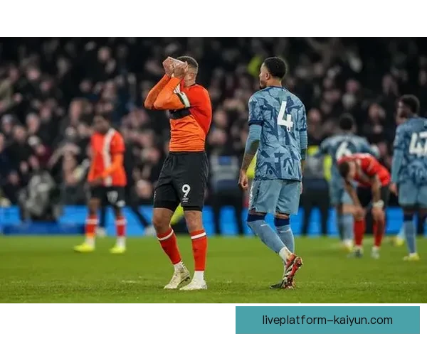 莱万多夫斯基青训出道故事：卓越成长之路引人关注