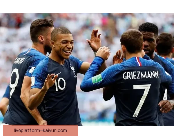 Griezmann 在 4-4-2 阵型中的角色与贡献分析